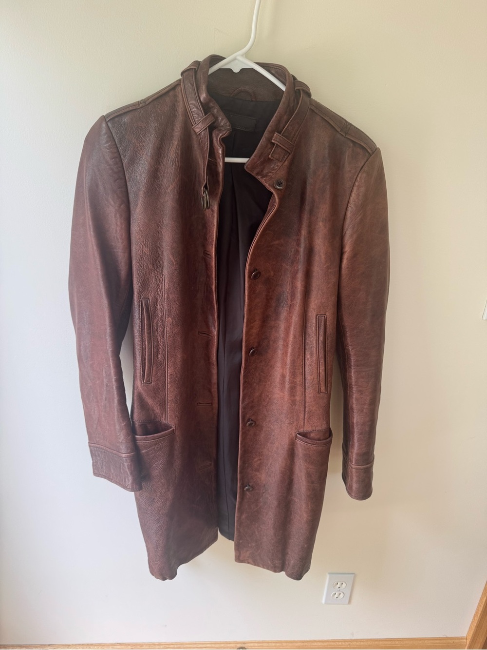 Women’s Vintage Brown Leather Coat - Classic Longline Jacket